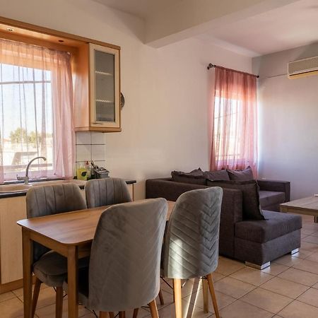 Deluxe Apartment La Larissa Zewnętrze zdjęcie