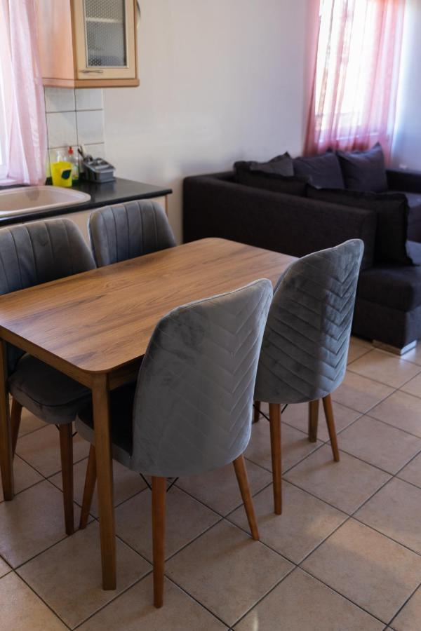 Deluxe Apartment La Larissa Zewnętrze zdjęcie