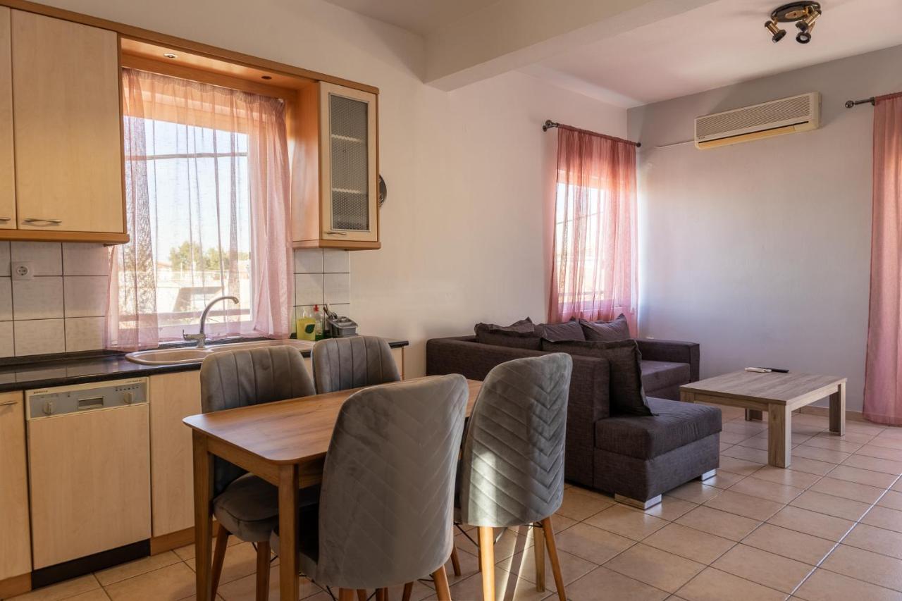 Deluxe Apartment La Larissa Zewnętrze zdjęcie